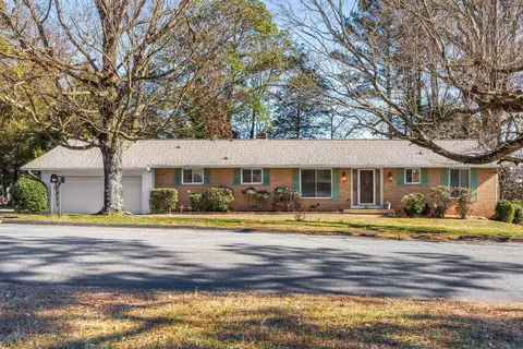 908 Eastview Cir NW, Cleveland, TN 37311