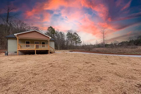 497 County Road 442, Athens, TN 37303