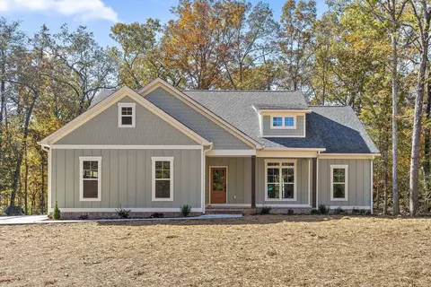 235 Big Cedar Dr, Dunlap, TN 37327