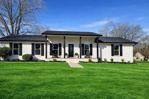 2000 Ann Ln NW, Cleveland, TN 37312
