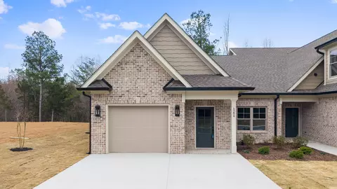 5284 Baylor St NW, Cleveland, TN 37312