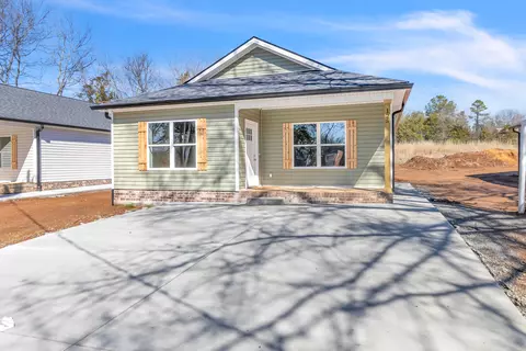 125 Lindon St, Benton, TN 37307