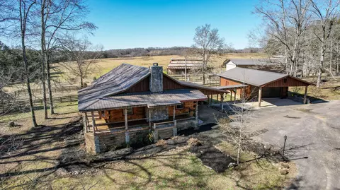497 Council Rd NE, Charleston, TN 37310