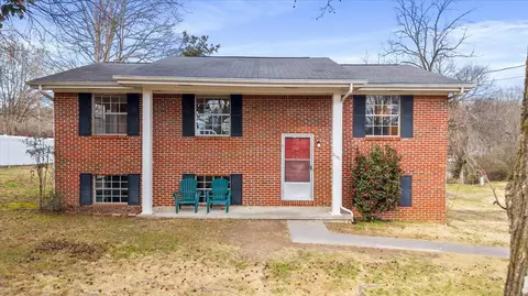 2151 SE Gregory Dr SE, Cleveland, TN 37323