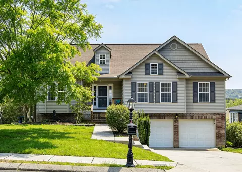 8687 Costa Ln, Hixson, TN 37343
