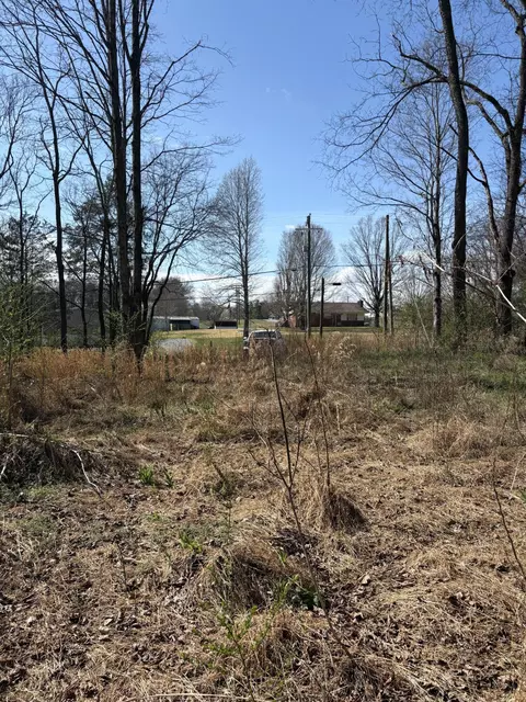 609 Old Tellico Hwy N, Madisonville, TN 37354