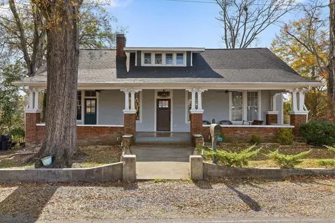 207 Culberson Ave, Lafayette, GA 30728