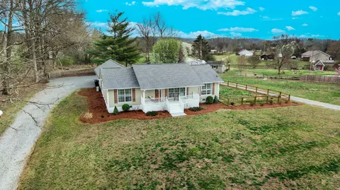 340 N Mouse Creek Rd NW, Charleston, TN 37310