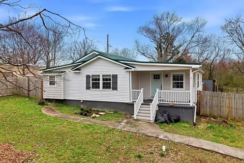 1080 6th St NE, Cleveland, TN 37311
