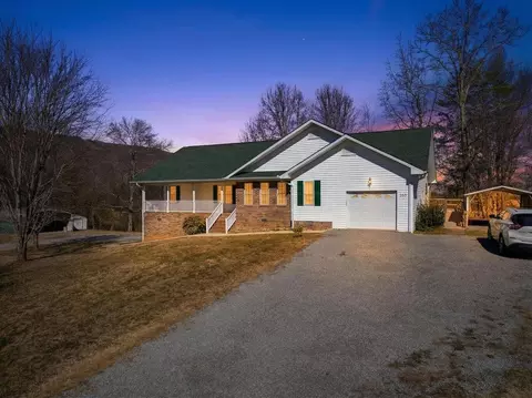 202 Austin Rd, Dunlap, TN 37327