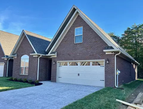 222 Lake View Pt, Englewood, TN 37329