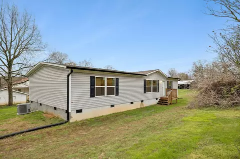 189 Bates St NE, Charleston, TN 37310