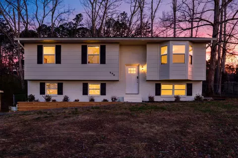 200 Starlet Cir NE, Cleveland, TN 37323