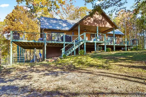 3201 Ballplay Rd, Madisonville, TN 37354