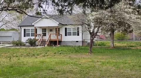 1408 Sun St SE, Cleveland, TN 37323