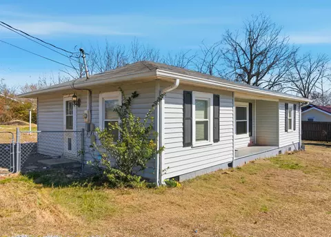 1905 Newman Dr SE, Cleveland, TN 37323