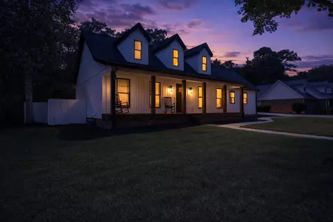 1313 English Ln, Athens, TN 37303
