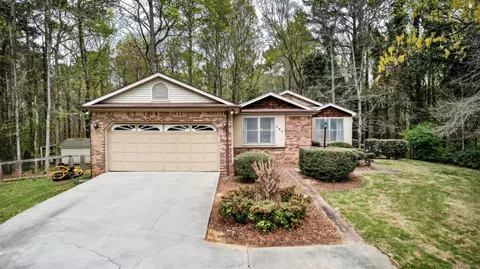 157 Carole Dr NW, Calhoun, GA 30701