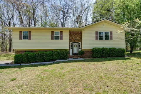 124 NE Fairhill Dr NE, Cleveland, TN 37323