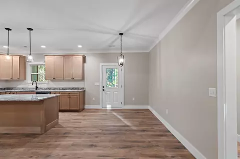Entry Way - 211 Mountain View Cir, Ocoee, TN 37361 photo 2 of 3