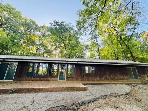 6504 Oak Dr, Harrison, TN 37341