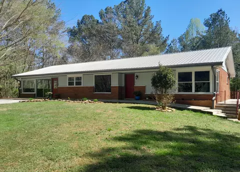 364 Cherokee Trl, Copperhill, TN 37317