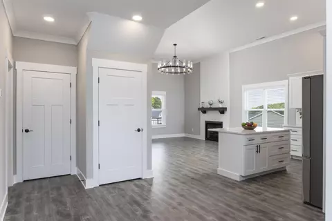 Entry Way - 2153 Old Federal Rd, Ocoee, TN 37361 photo 2 of 3