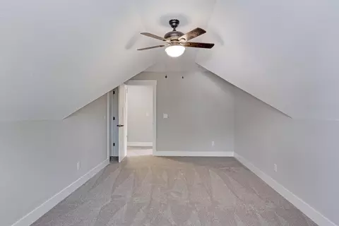 Bedroom - 2153 Old Federal Rd, Ocoee, TN 37361 photo 4 of 5