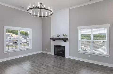 Living - 2153 Old Federal Rd, Ocoee, TN 37361 photo 2 of 4