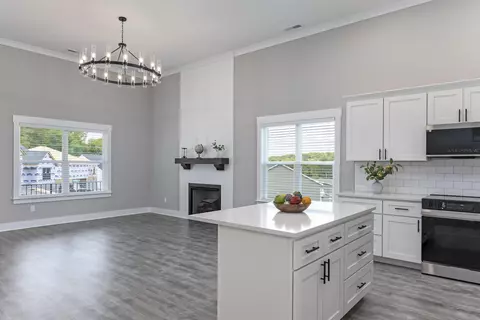 Living - 2153 Old Federal Rd, Ocoee, TN 37361 photo 4 of 4