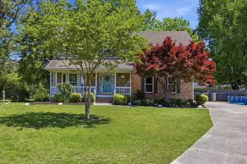 1012 Tall Oak Ln, Chattanooga, TN 37421