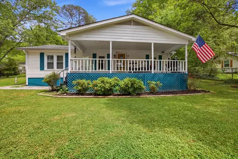 309 W Schmitt Rd, Rossville, GA 30741
