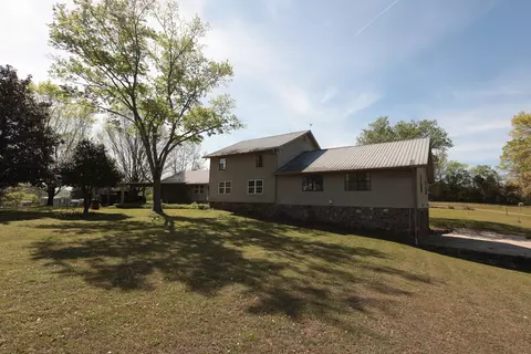 260 Howard Huttsell Ln, Spring City, TN 37381