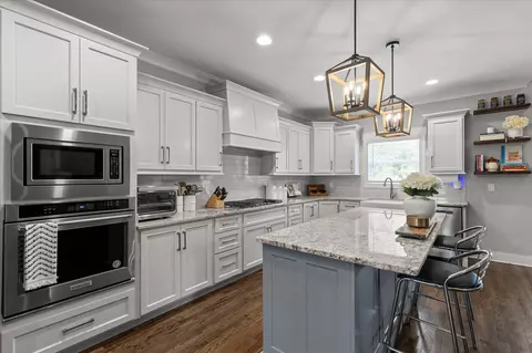 Kitchen - 3280 Gavin Way, Apison, TN 37302 photo 2 of 6