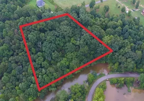 0 Bat Creek Shores Ln, Vonore, TN 37885
