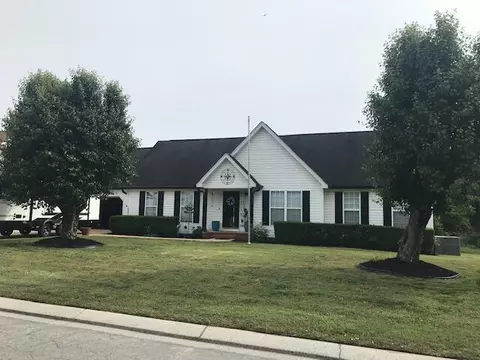 2024 Breeze Dr, Soddy Daisy, TN 37379
