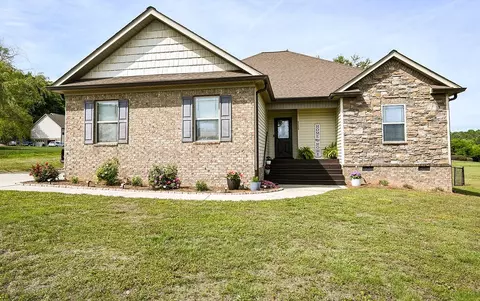 111 Hall Norwood Rd SE, Cleveland, TN 37311