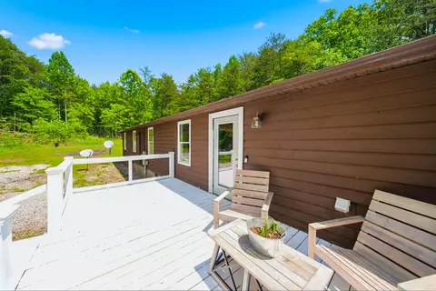 589 Griffith Branch Rd, Madisonville, TN 37354