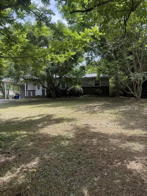 2725 Carroll Ave SE, Cleveland, TN 37323