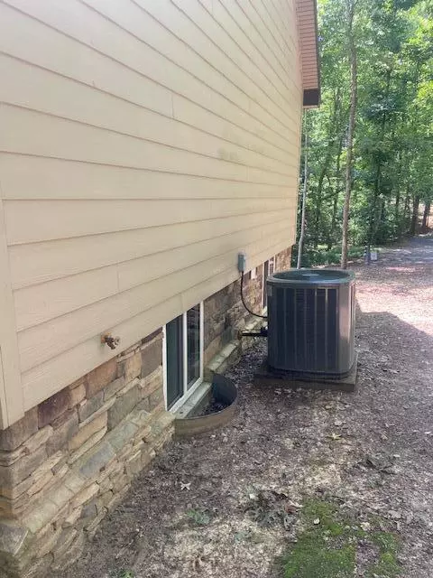 Exterior - 102 Lexie Ln, Ocoee, TN 37361 photo 11 of 15