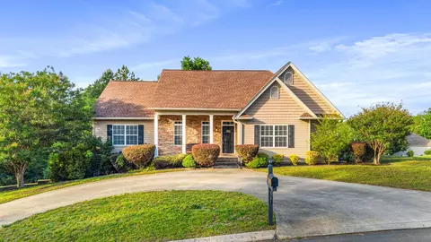 100 Brook Hollow Dr SE, Cleveland, TN 37323