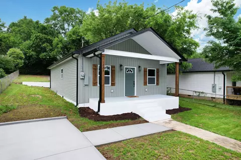1223 SE King Edward Ave SE, Cleveland, TN 37311