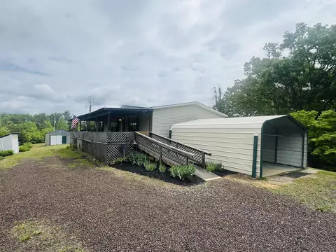 105 Lola Dr, Farner, TN 37333