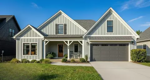 7077 Paxton Cir, Hixson, TN 37343