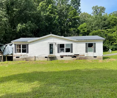 3001 Chase Dr, Rossville, GA 30741