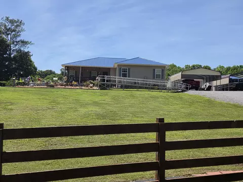 336 County Road 105, Athens, TN 37303