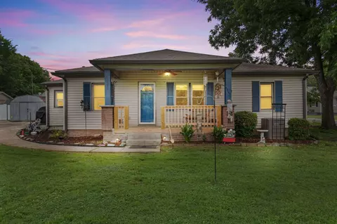 549 Broadway St, Dayton, TN 37321