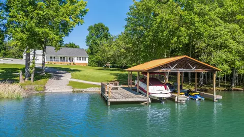 149 Ledford Ln, Decatur, TN 37322