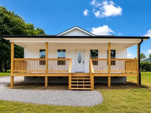 1205 Jones St, Athens, TN 37303