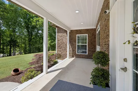 Exterior - 10514 E Brainerd Rd, Apison, TN 37302 photo 5 of 12